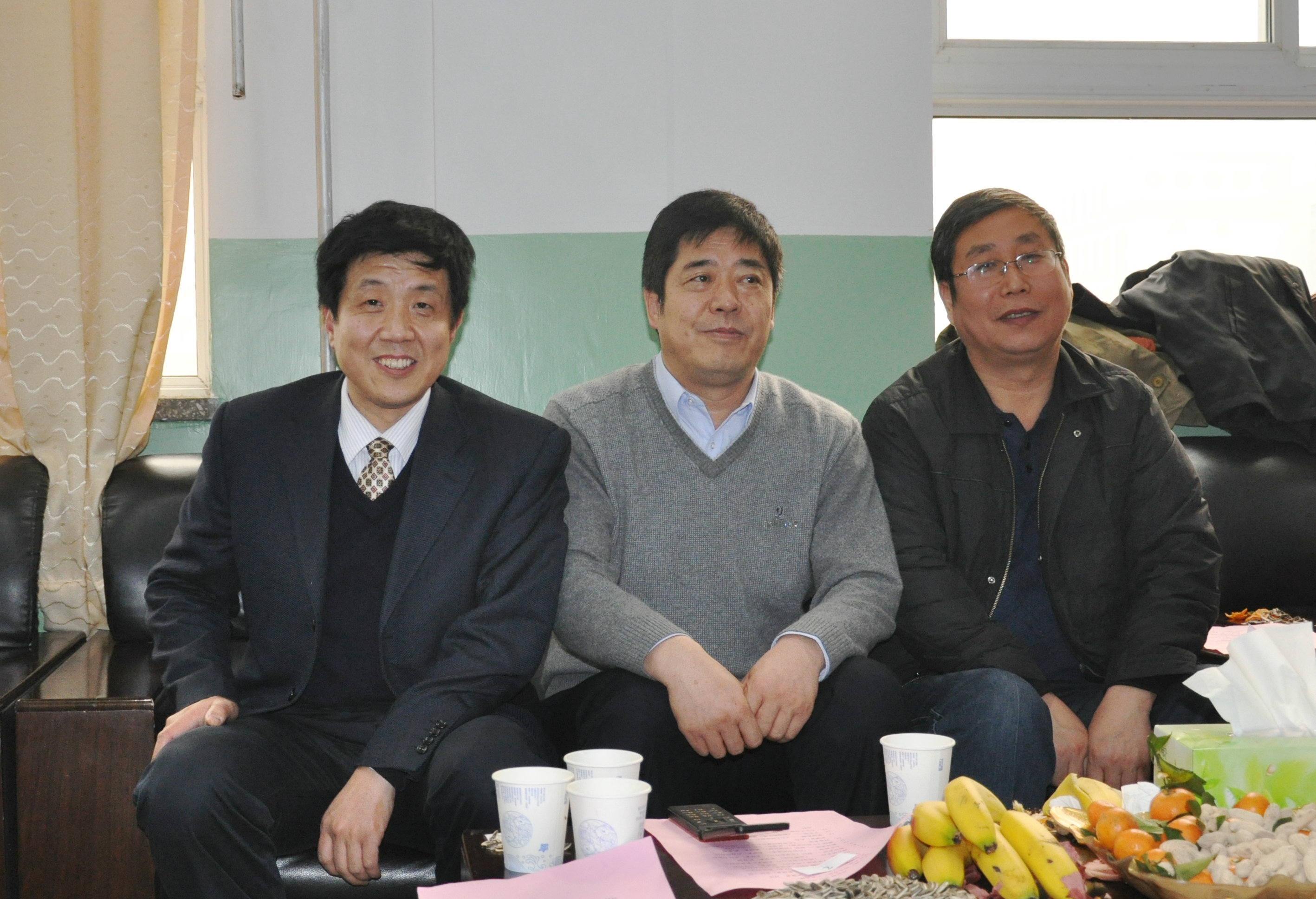 一年一度有今朝 欢歌笑语乐陶陶 一年一度有今朝 欢歌笑语乐陶陶