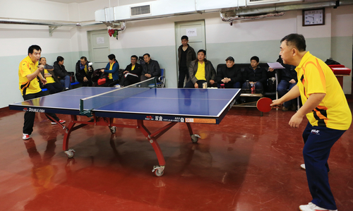 乒乓球协会举行迎新春乒乓球友谊赛