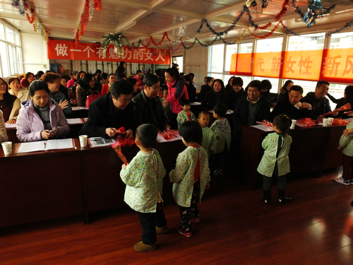 后勤系统工会女工举办庆三八“新时代新女性新风采”道德讲堂活动 后勤系统工会女工举办庆三八“新时代新女性新风采”道德讲堂活动