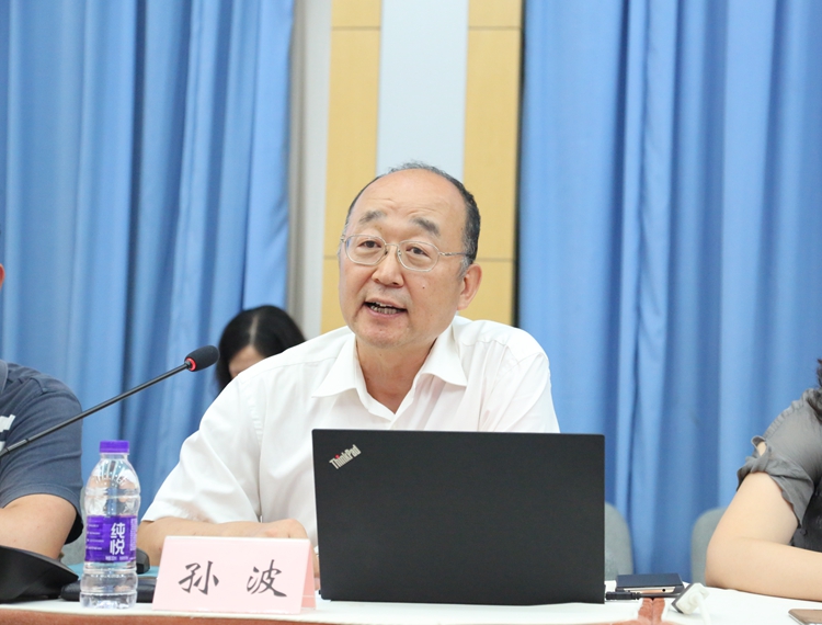 “探索极地奥秘 助力极地科考”活动掠影