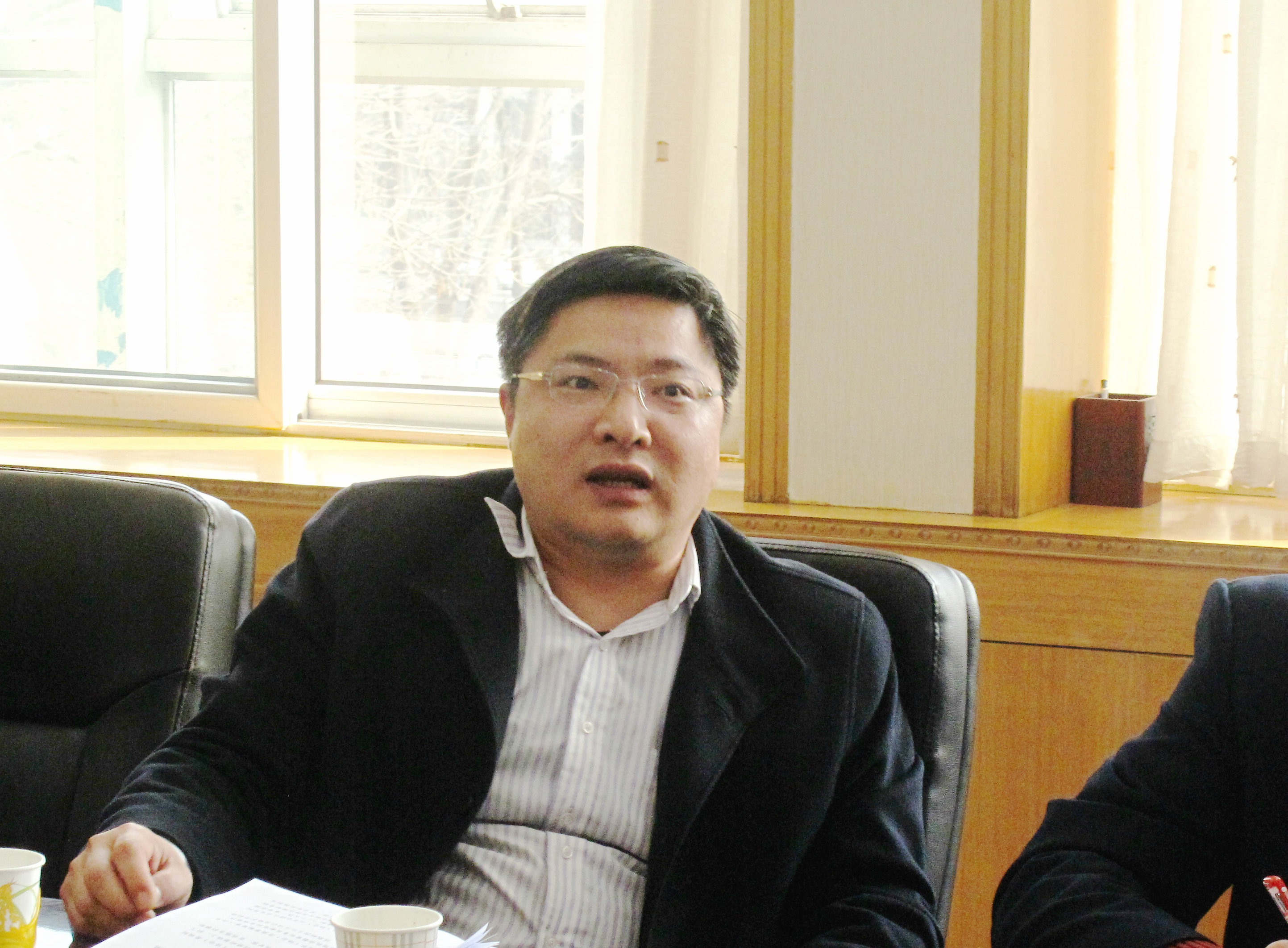 校工会召开我校教职工社团(协会)2012年工作座谈会 校工会召开我校教职工社团(协会)2012年工作座谈会