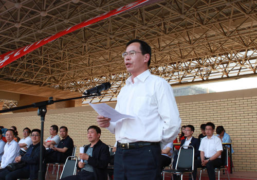 我校举办2015年田径运动会