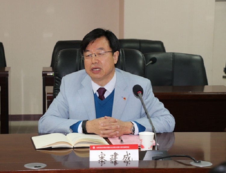 "践行新思想 奋斗新时代"全煤高校劳模校园行