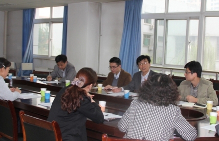 我校青年教师发展论坛召开理事会 我校青年教师发展论坛召开理事会