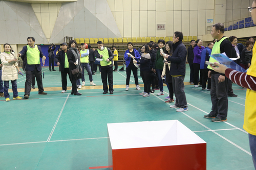 我校举办机关处室“激情大比拼、快乐迎新春”趣味体育比赛