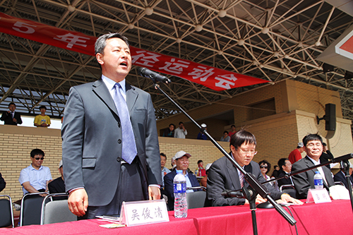 我校举办2015年田径运动会