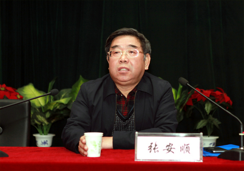 校工会举行全校工会干部培训 校工会举行全校工会干部培训