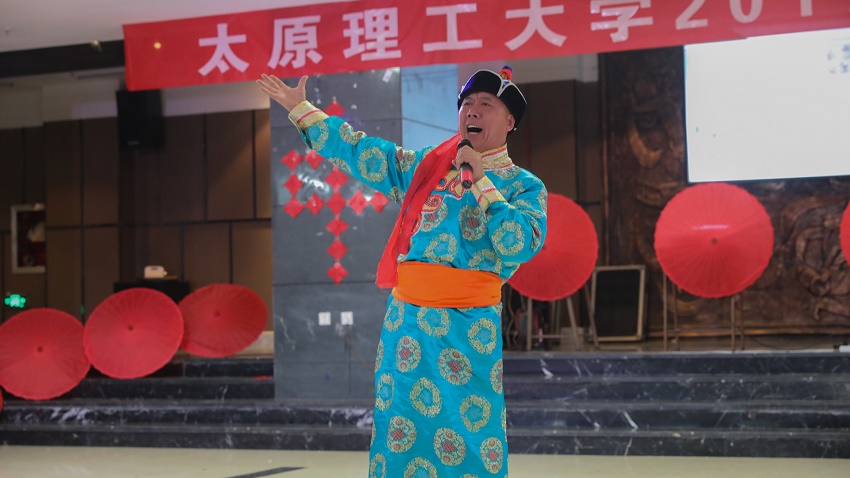 “金秋送爽，欢乐共享”中秋诗会