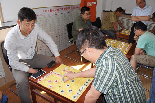 资产公司积极开展棋类比赛活动