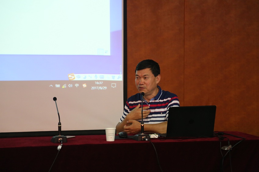 校工会举办省医专家进校园泌尿外科科普知识讲座 校工会举办省医专家进校园泌尿外科科普知识讲座