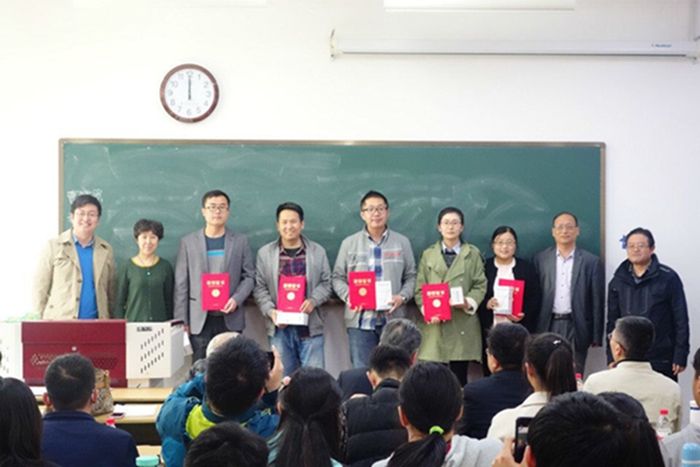 物电学院举办2018年青年教师教学基本功竞赛 物电学院举办2018年青年教师教学基本功竞赛