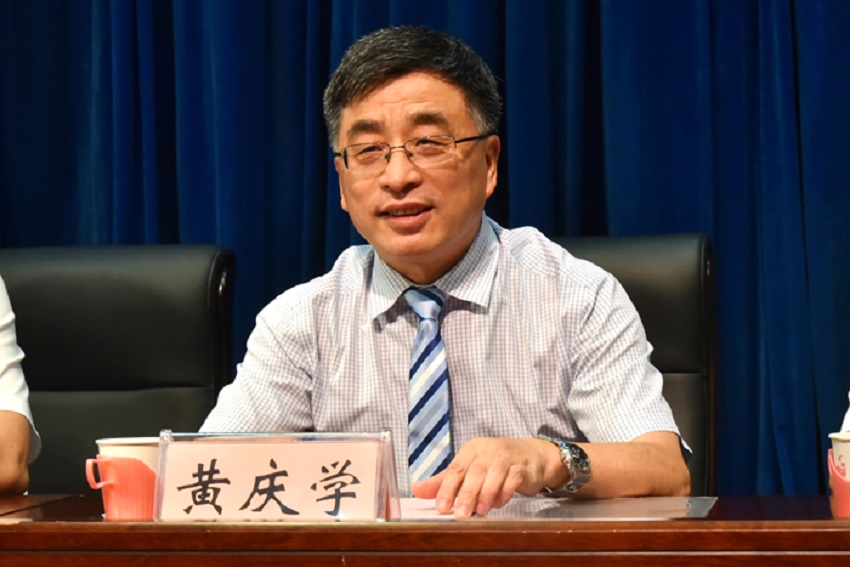 我校举行庆祝教师节大会暨合唱音乐会 我校举行庆祝教师节大会暨合唱音乐会