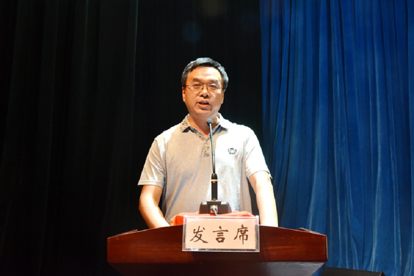 我校举行庆祝教师节大会暨合唱音乐会 我校举行庆祝教师节大会暨合唱音乐会